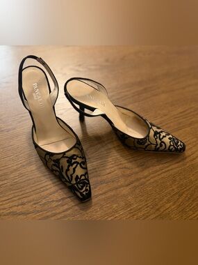 Pancaldi 1888 Black and Tan Floral Velvet Flocked Slingback Heels